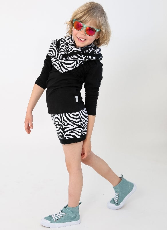 Seepra-neulehame, musta/valk.