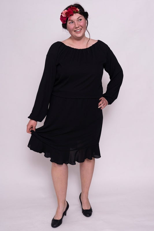 Sifonkimekko frillahelmalla, musta